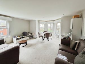 Lounge- click for photo gallery